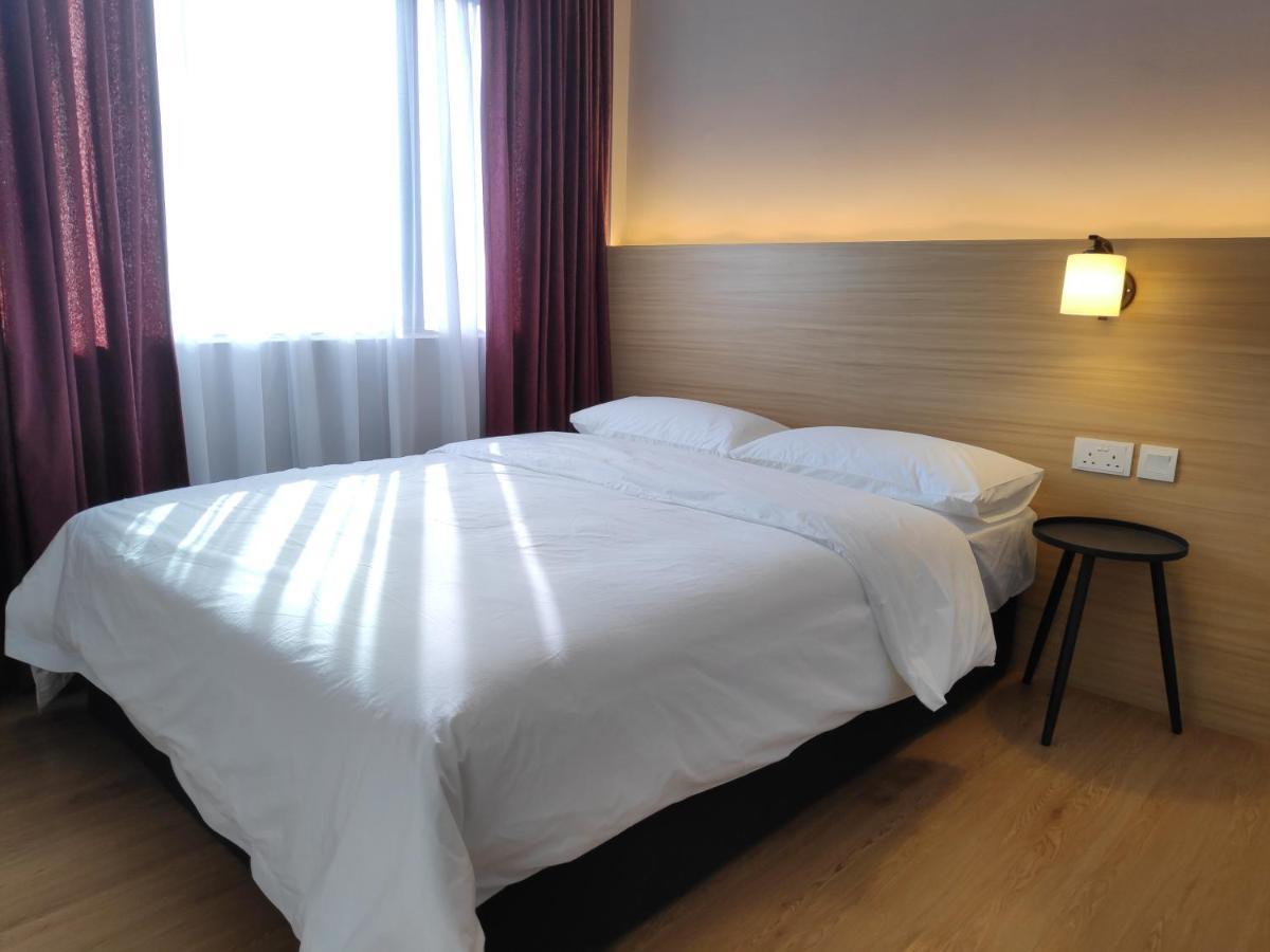 Ez Suites Bandar Seri Begawan Ngoại thất bức ảnh