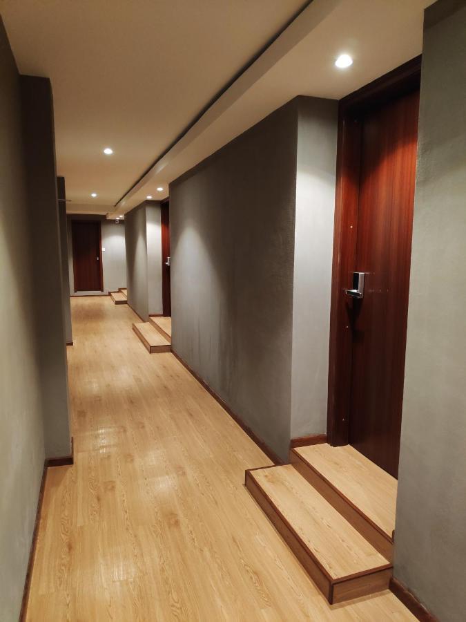 Ez Suites Bandar Seri Begawan Ngoại thất bức ảnh